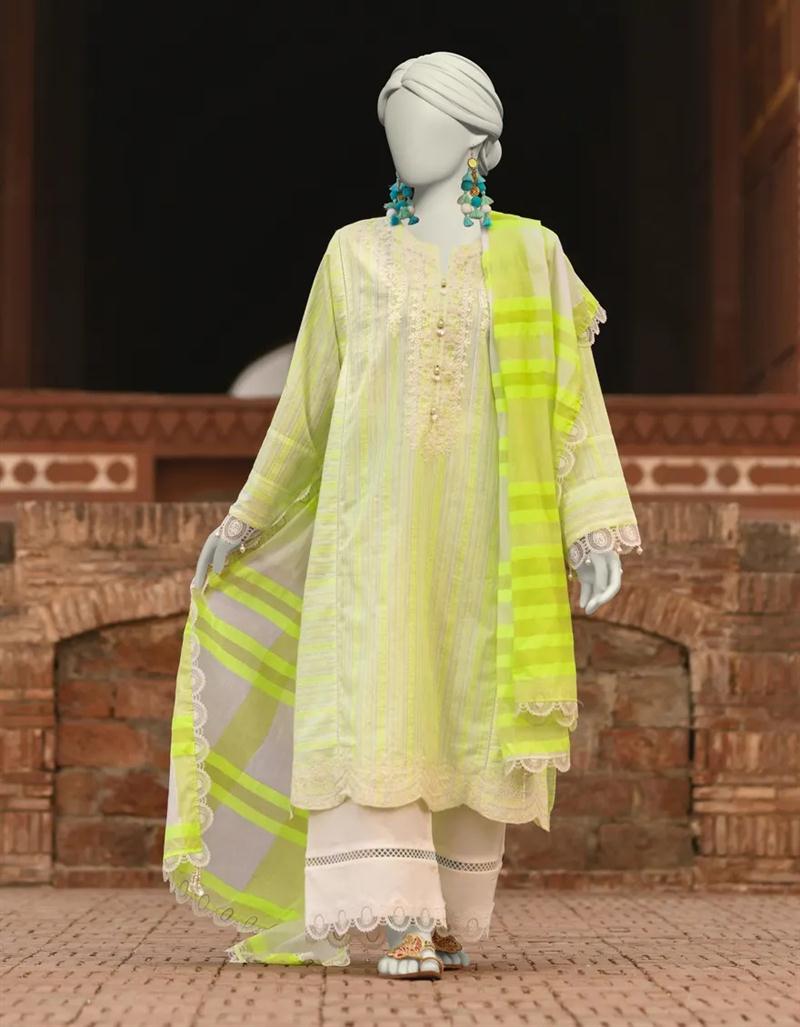 SH-JUNAIDJAMSHED-017