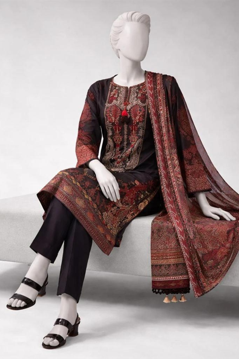 SH-JUNAIDJAMSHED-067