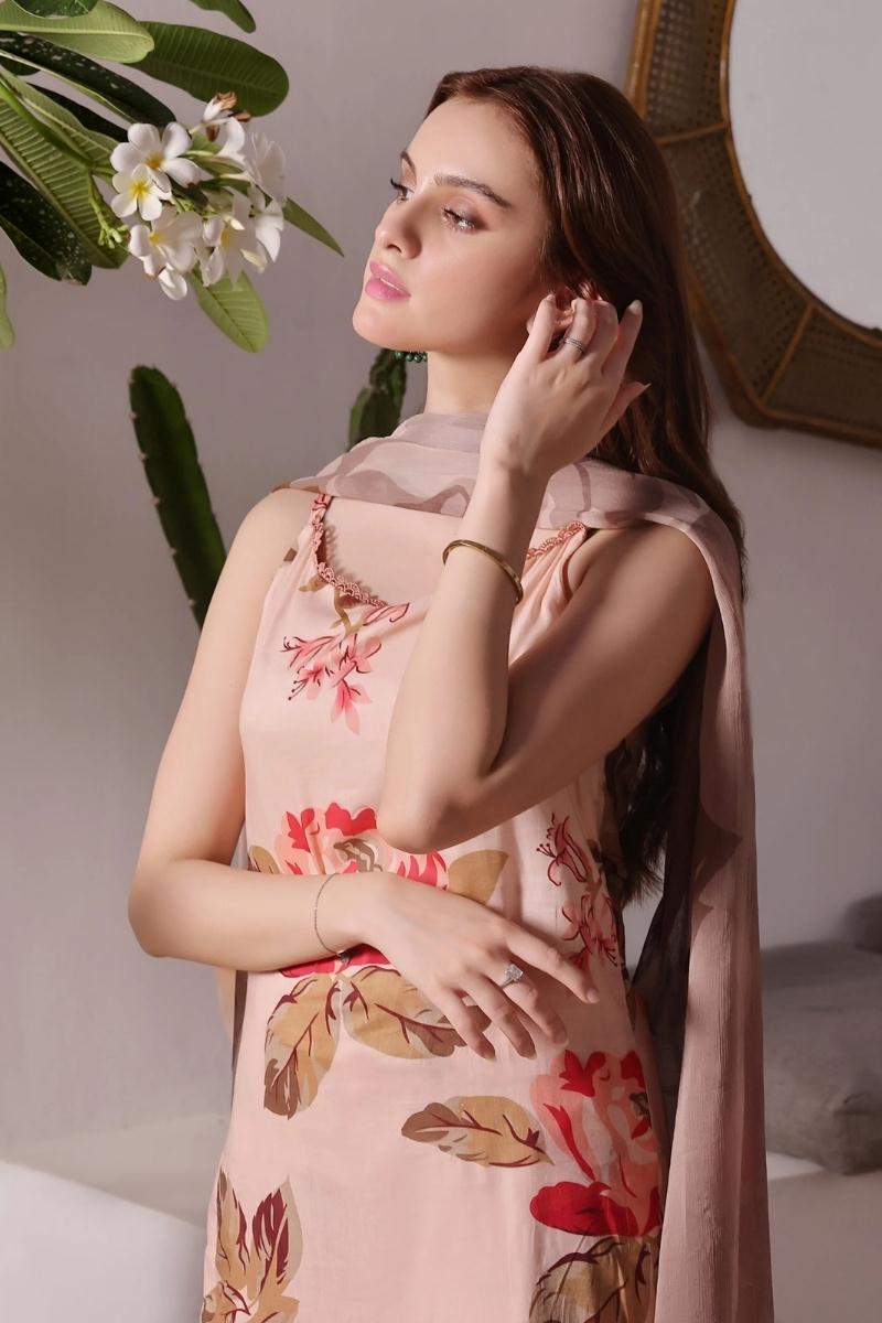 SH-FEATHER-0157