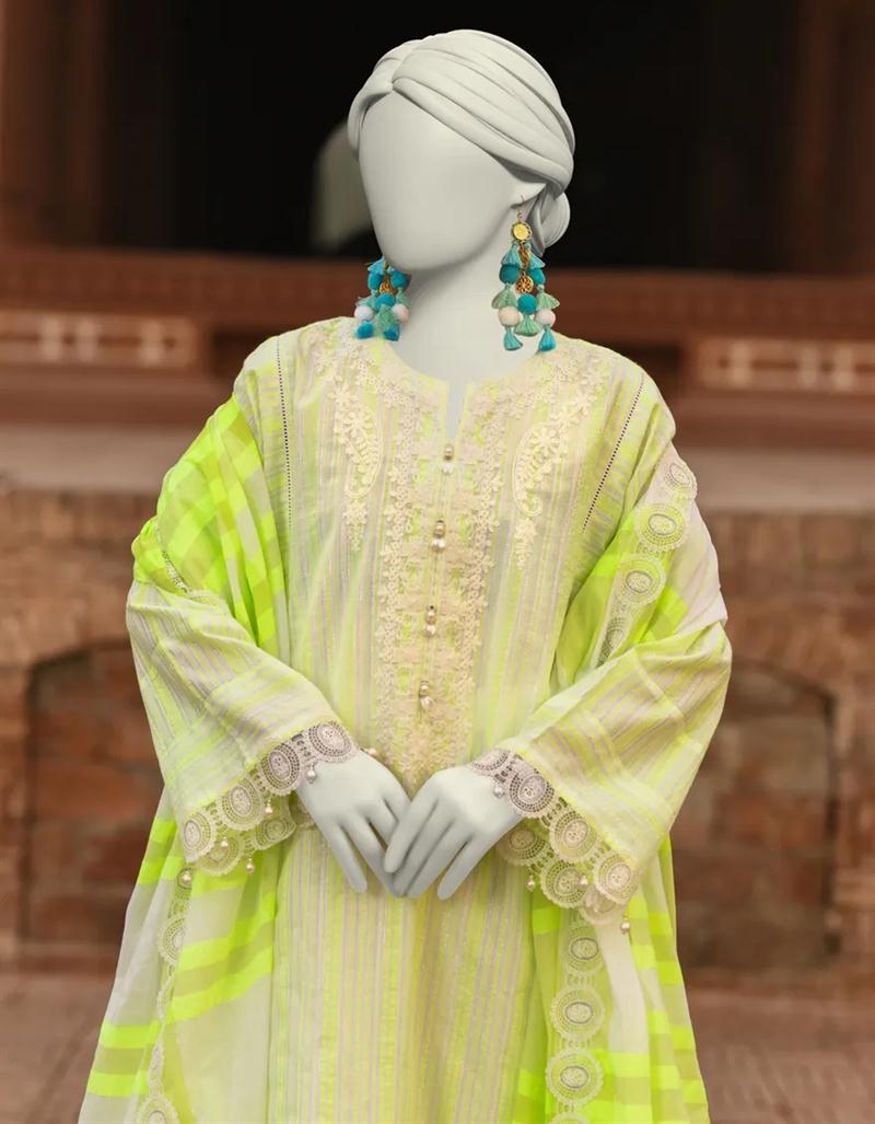 SH-JUNAIDJAMSHED-017