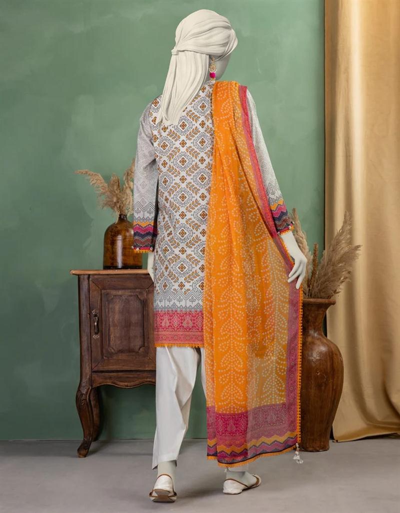 SH-JUNAIDJAMSHED-087