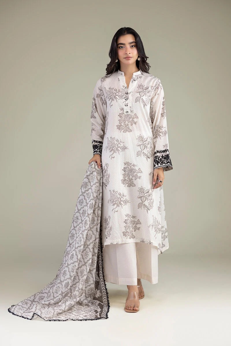 SH-KHAADI-0135