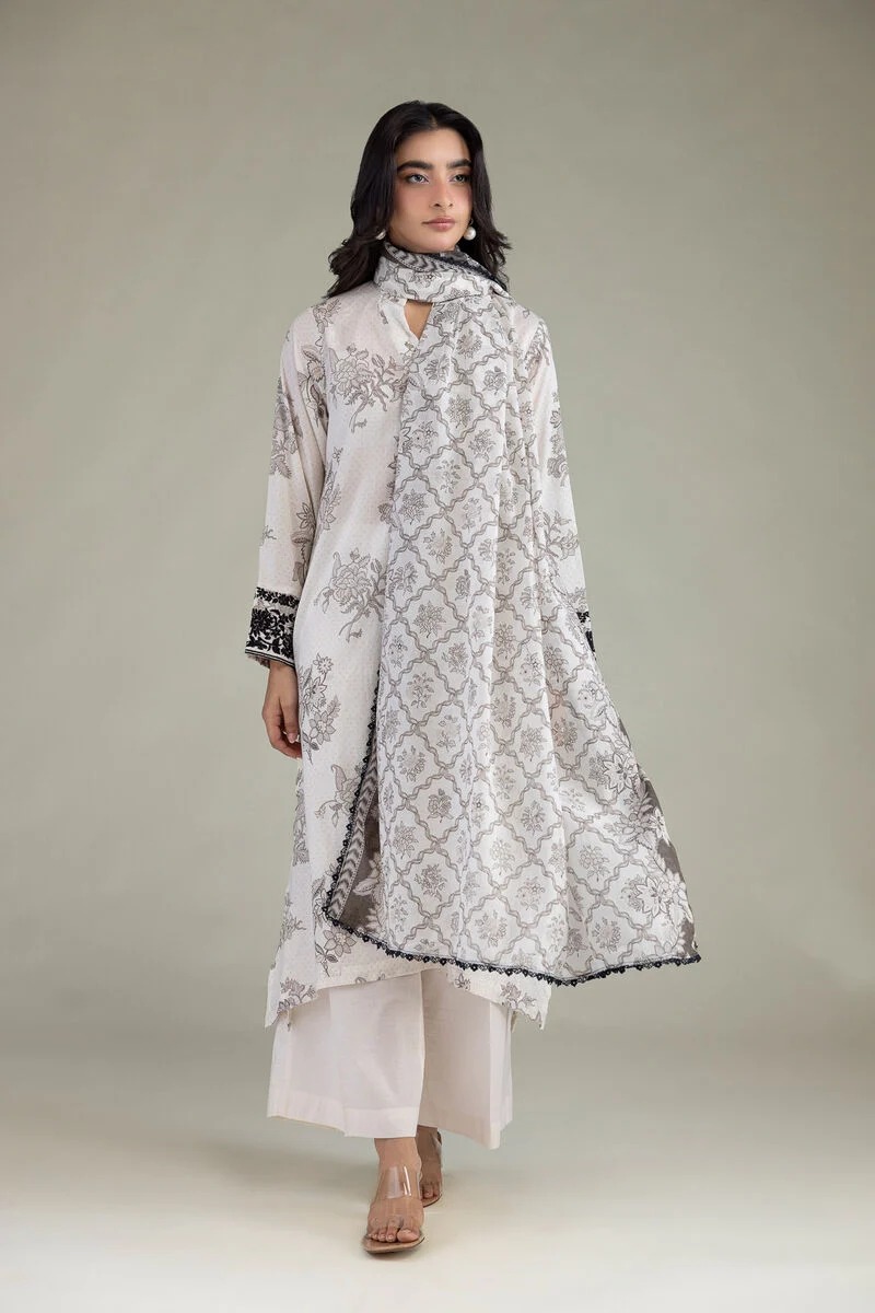 SH-KHAADI-0135