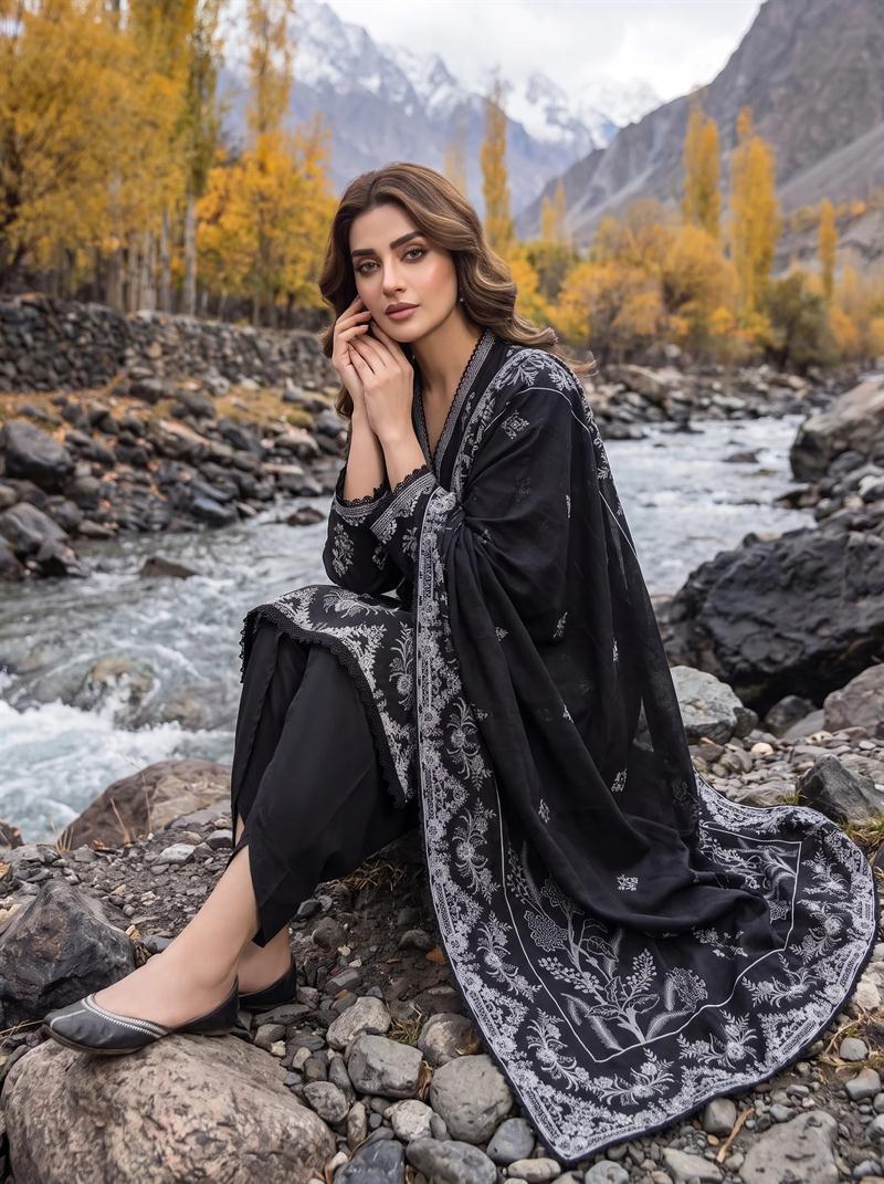 SH-LAKHANY-023