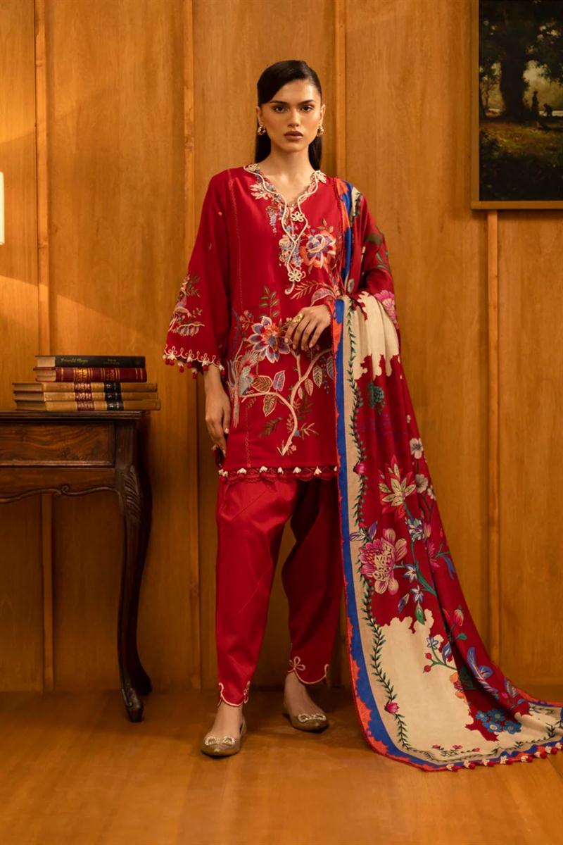 SH-SANASAFINAZ-085