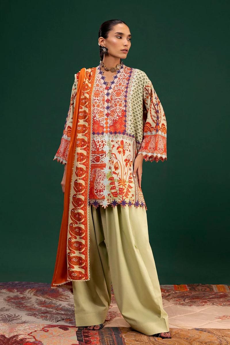 SH-SANASAFINAZ-096
